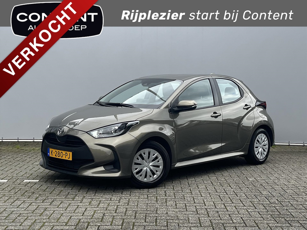 Toyota Yaris - 1.5 Active I Navi I Achteruitrij Camera - AutoWereld.nl