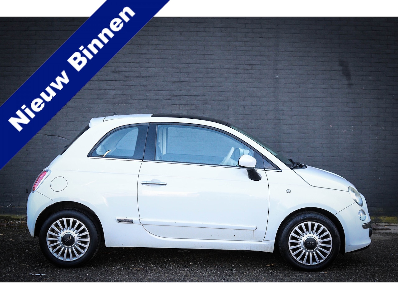 Fiat 500 - 1.2 Lounge Nieuw binnen; Jouw droomauto? - AutoWereld.nl