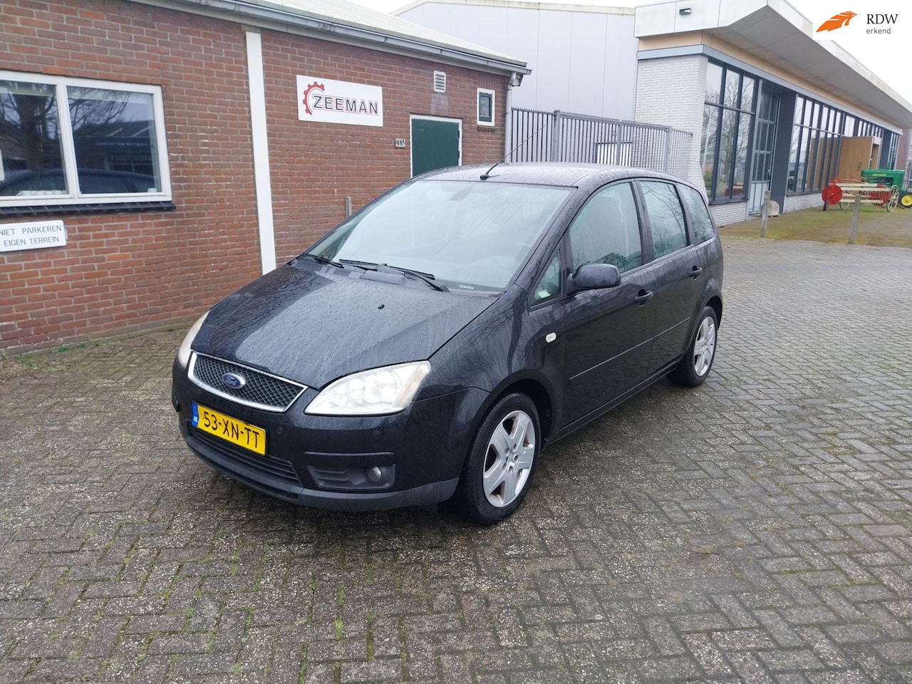 Ford Focus C-Max - 1.8-16V Futura // 1 Jaar APK // PDC! - AutoWereld.nl