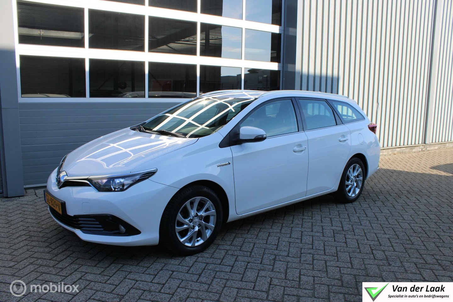 Toyota Auris Touring Sports - 1.8 Hybrid Aspiration 1.8 Hybrid Aspiration - AutoWereld.nl