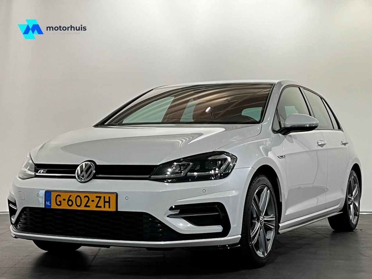 Volkswagen Golf - Vii 1.5 TSI 150pk 7-DSG Highline Business R - AutoWereld.nl