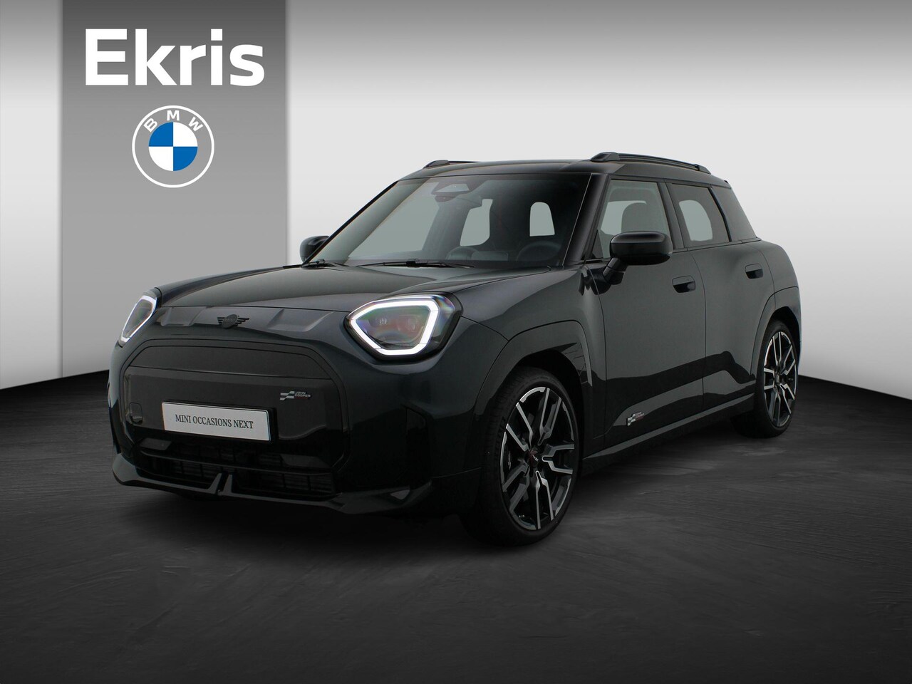 MINI Aceman - SE John Cooper Works Pakket M + Glazen panoramadak + Driving Assistant + Parking Assistant - AutoWereld.nl