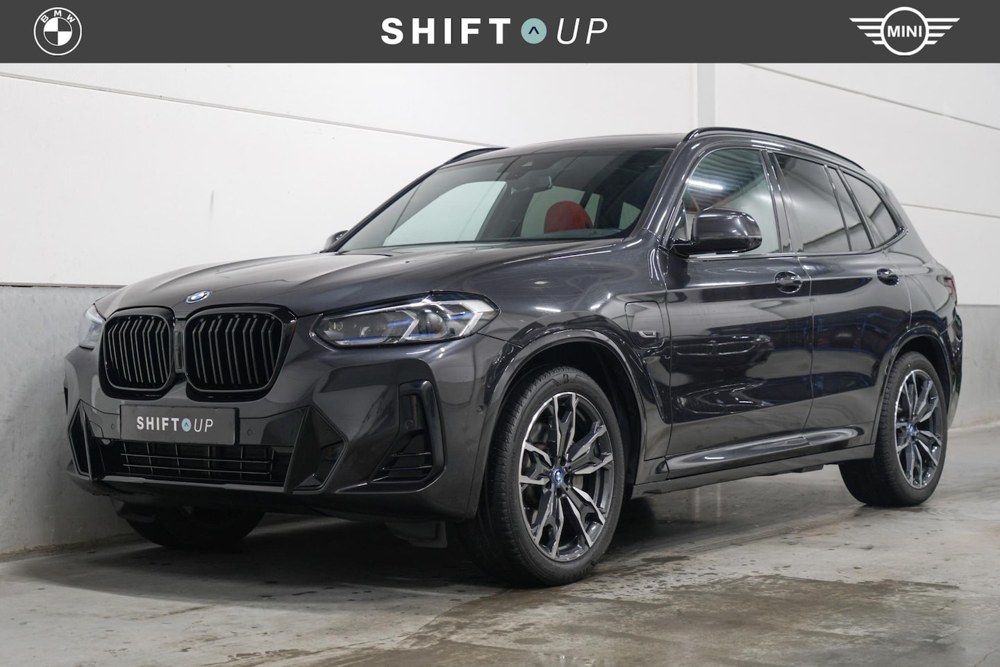 BMW X3 - xDrive30e M-Sport | Panoramadak | Head Up | Elektr. Trekhaak | Individual - AutoWereld.nl