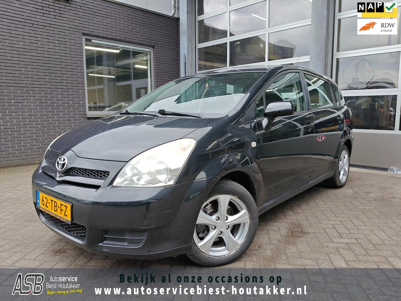 Toyota Verso - 1.8 VVT-i Terra | 7 Persoons | Android Auto | Navi | Trekhaak | Airco | Sensoren + Camera - AutoWereld.nl