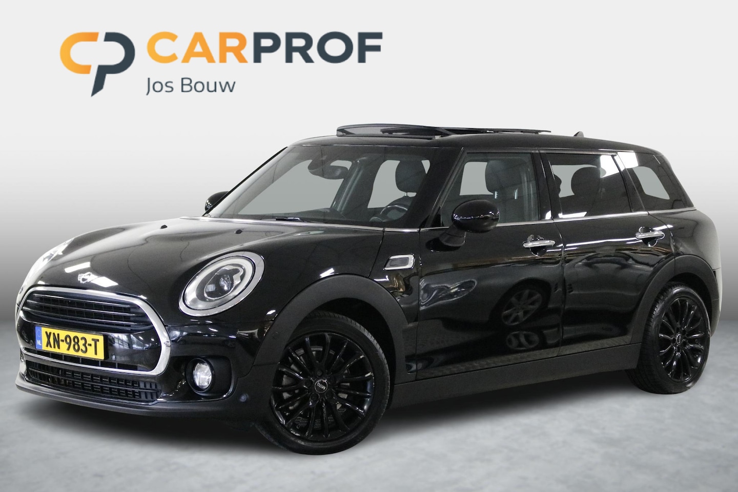 MINI Clubman - Mini 1.5 Cooper Chili Serious Business 136 PK. CLima | Leder | LED | Pano | Navi | Bluetoo - AutoWereld.nl