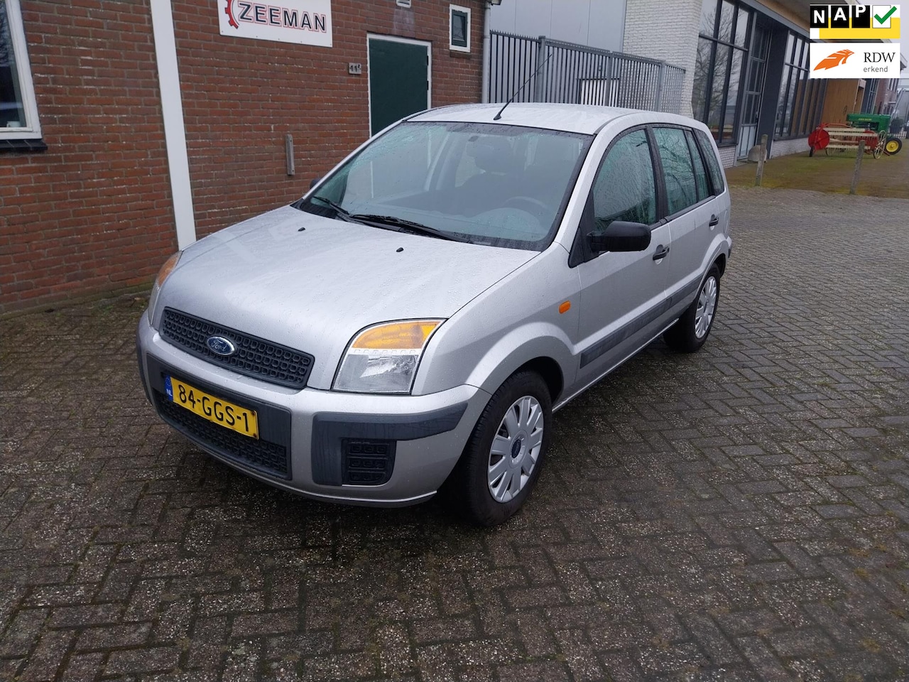 Ford Fusion - 1.4-16V Cool & Sound // Cruise Control! - AutoWereld.nl