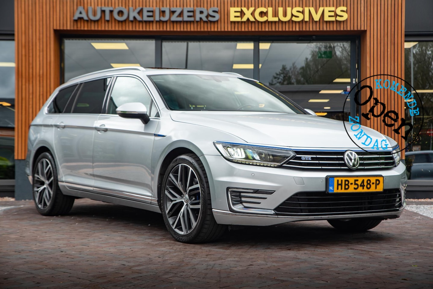 Volkswagen Passat Variant - 1.4 TSI GTE Highline Pano Clima Leer/Stof Cruise 19"LM - AutoWereld.nl