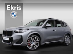 BMW X1 - xDrive30e M-Sportpakket Pro/ Stoelverwarming/ Stoelen pakket/ Comfort Pack/ Driving Assist