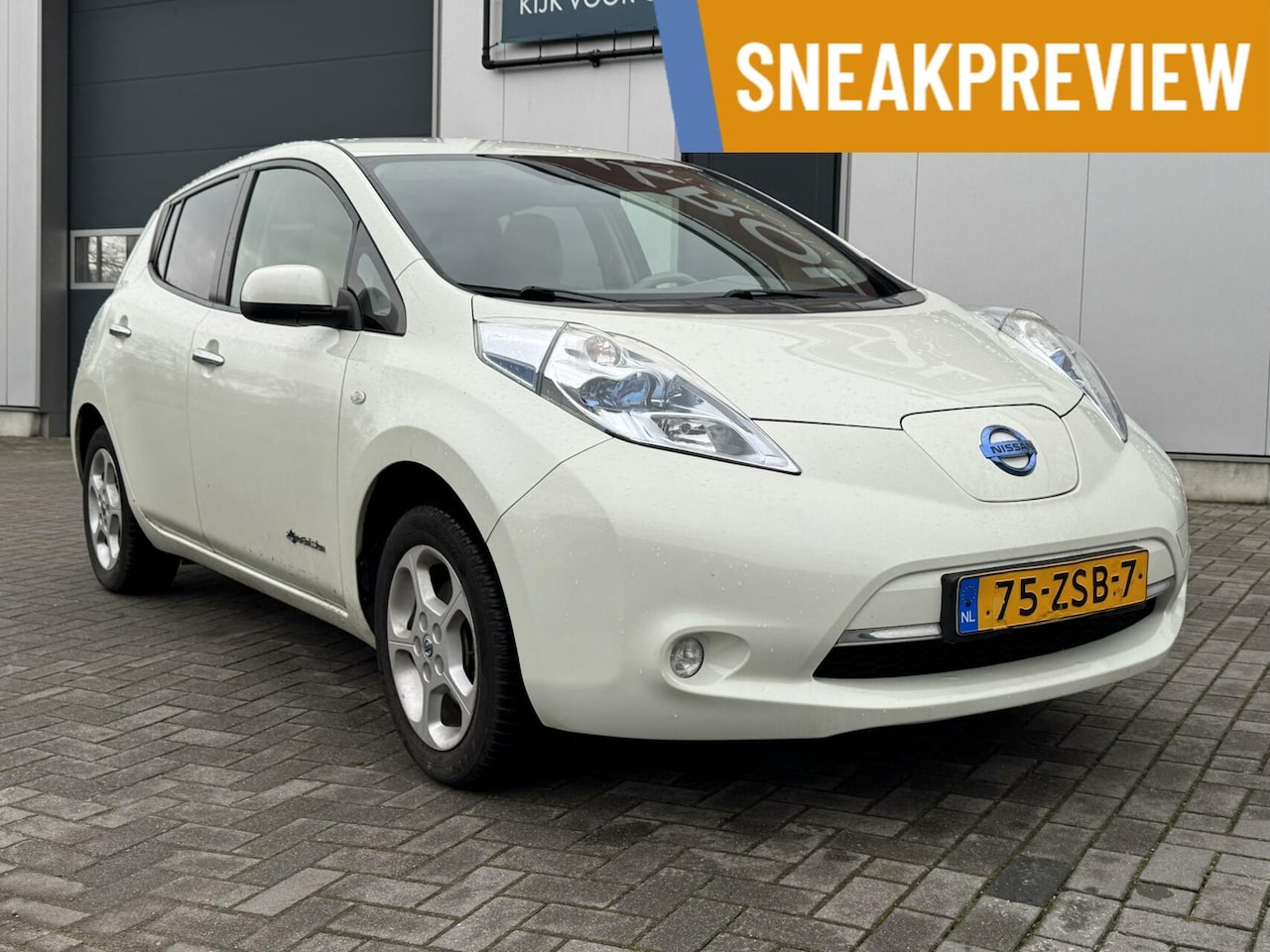 Nissan LEAF - Base 24 kWh (Clima / Camera / Cruise / NAP) - AutoWereld.nl