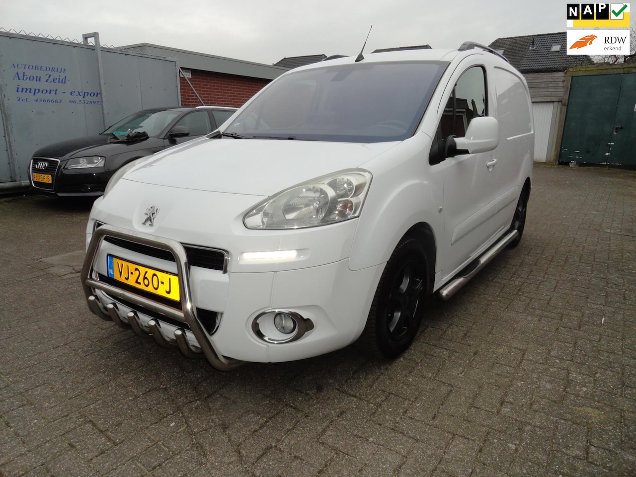 Peugeot Partner - 120 AUT1.6 e-HDI L1 Navteq 2Tronic NAVI - AutoWereld.nl