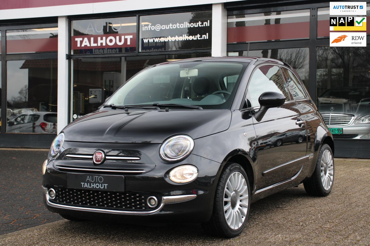 Fiat 500 - 1.2 Lounge - AIRCO, PANORAMADAK, BLUETOOTH, LED - AutoWereld.nl