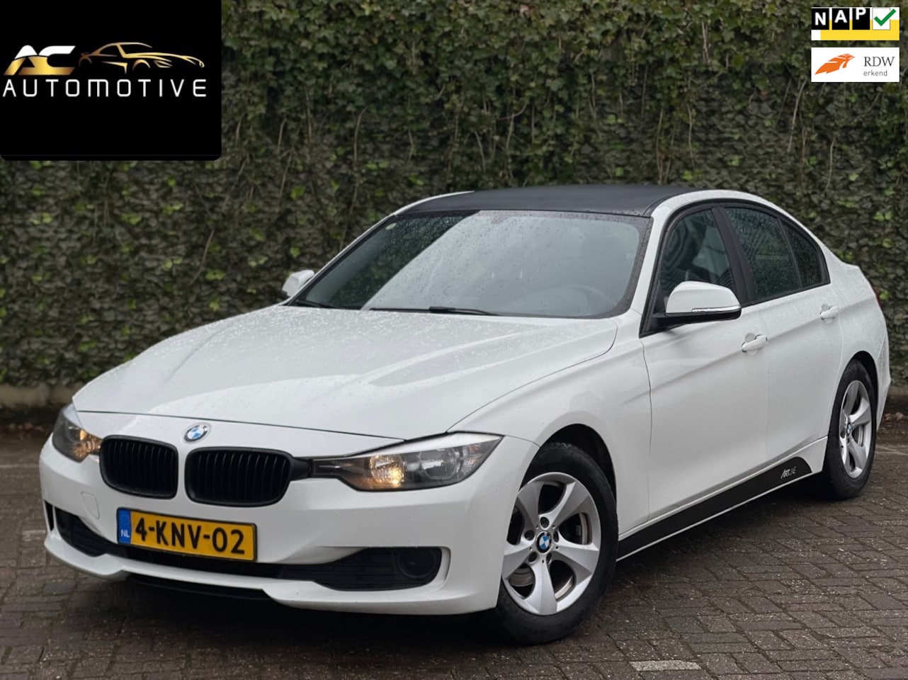 BMW 3-serie - 320d EfficientDynamics Edition Business 320d EfficientDynamics Edition Business - AutoWereld.nl