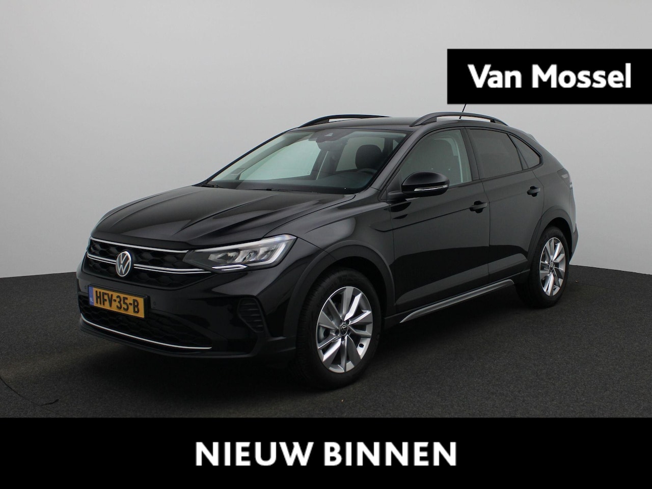 Volkswagen Taigo - 1.0 TSI Life Edition | Direct leverbaar | Trekhaak | Stoelverwarming voor | Apple Carplay - AutoWereld.nl