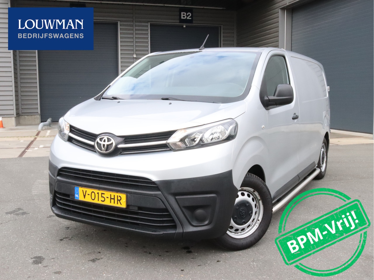 Toyota ProAce Worker - 1.6 D-4D L2 Cool Comfort Betimmering Airco Sidebars Cruise Control - AutoWereld.nl