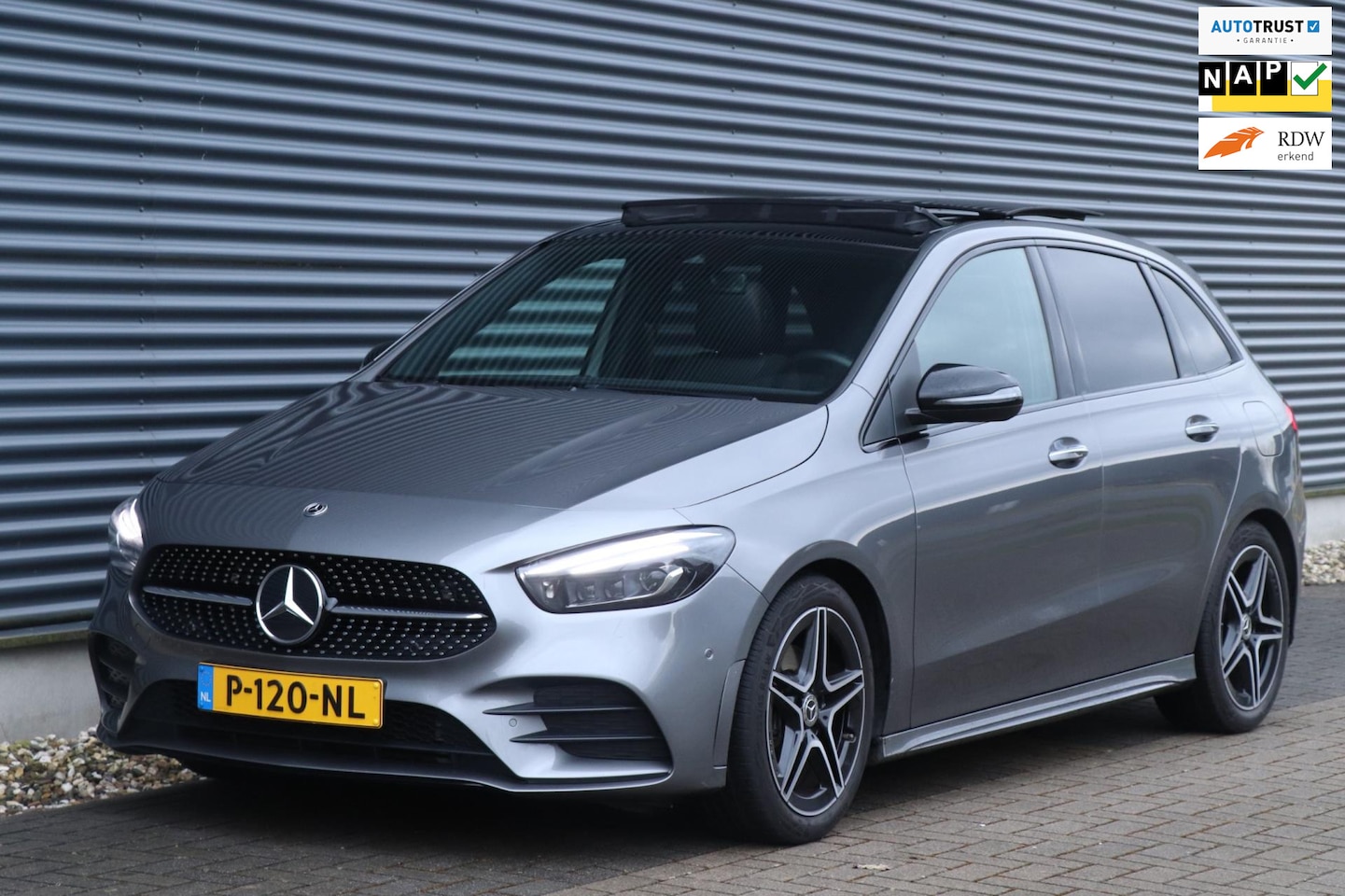 Mercedes-Benz B-klasse - 180 Business Solution AMG 180 Business Solution AMG - AutoWereld.nl