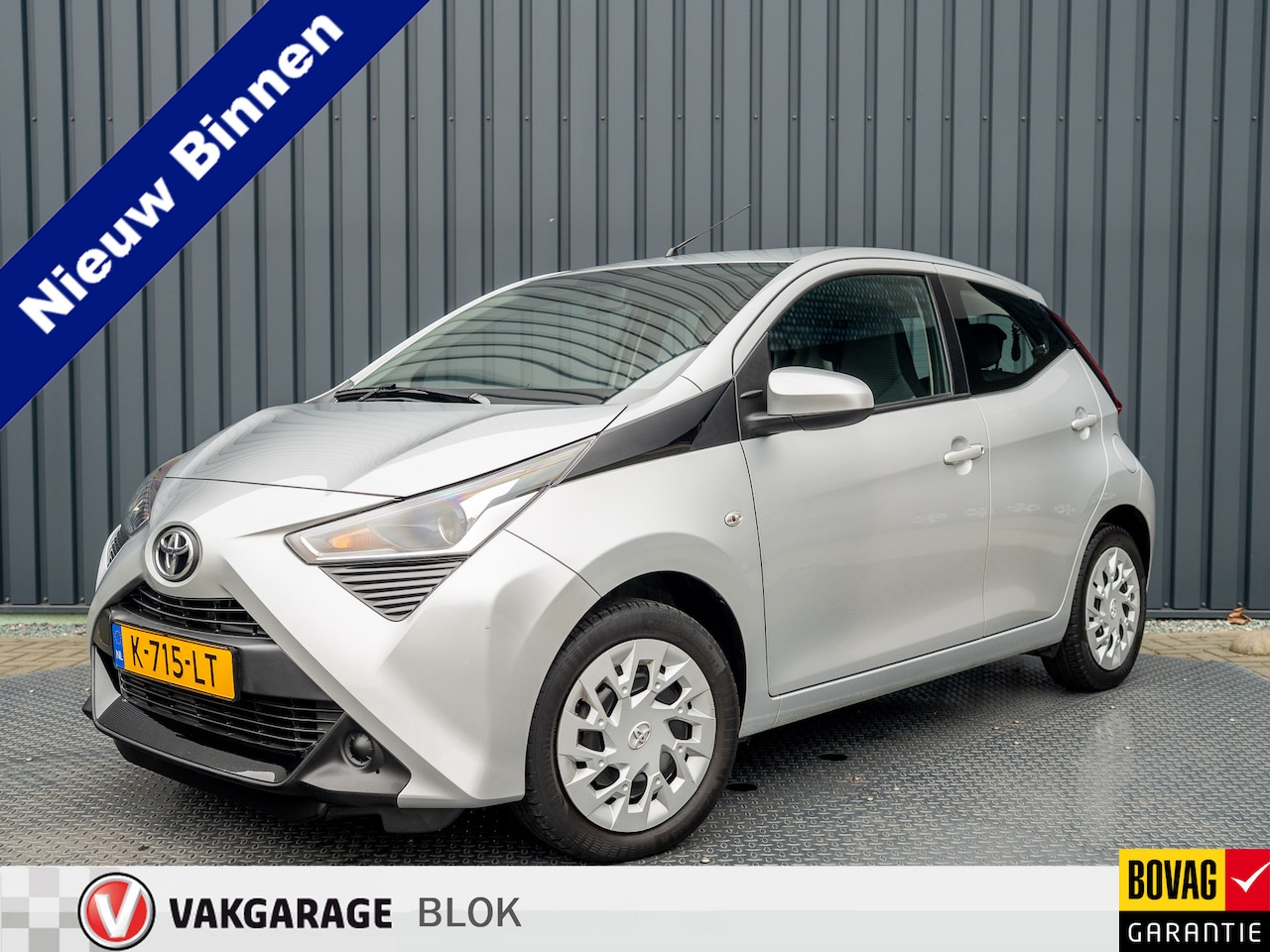 Toyota Aygo - 1.0 VVT-i Automaat X-play | Camera | Apple Carplay | Prijs Rijklaar!! - AutoWereld.nl