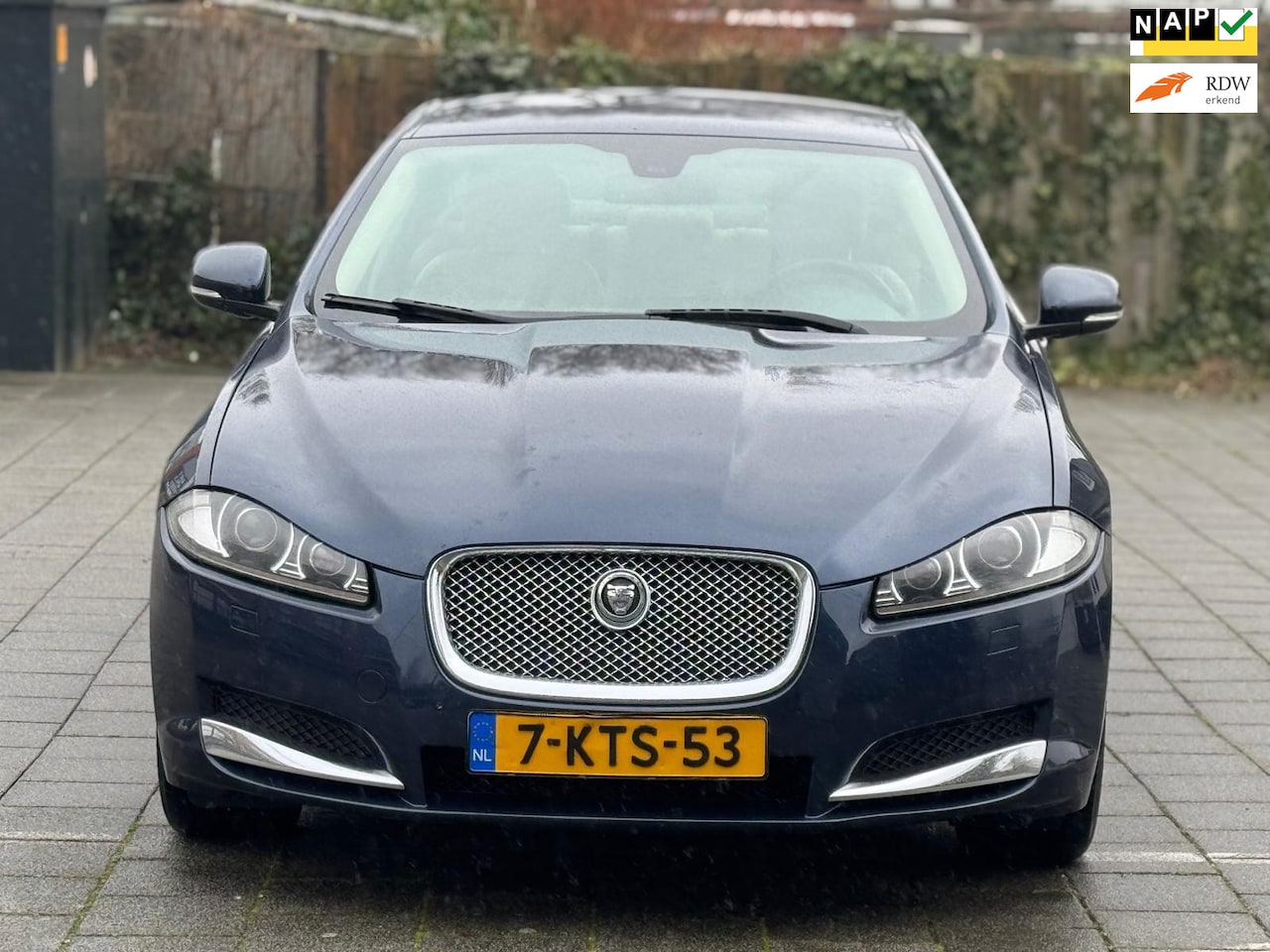 Jaguar XF - 2.2D Premium Business Edition 2.2D Premium Business Edition ,km NAP,nieuwe apk ,lederen , navi , - AutoWereld.nl