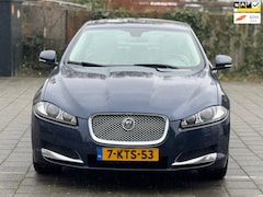 Jaguar XF - 2.2D Premium Business Edition , km NAP, nieuwe apk , lederen , navi ,