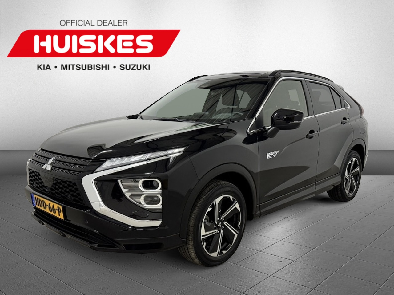 Mitsubishi Eclipse Cross - 2.4 PHEV Instyle | Schuif-/Kanteldak | Leder | Stoelverwarming - AutoWereld.nl