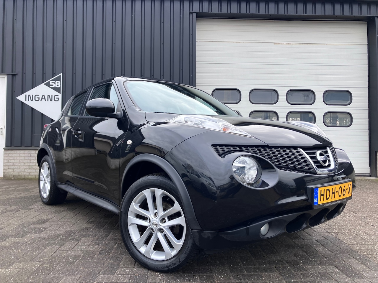 Nissan Juke - 1.6 Acenta/navi/climate/lm velgen/cruise - AutoWereld.nl