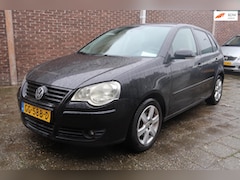 Volkswagen Polo - 1.2 Easyline, Climate control, LM velgen, elektrische ramen,