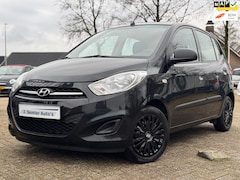 Hyundai i10 - 1.1 BLACK EDITION AIRCO NW.APK 99DKM