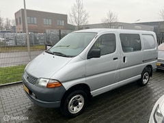 Toyota HiAce - 2.5 D4-D 100 4WD / Eerste eigenaar / 4X4