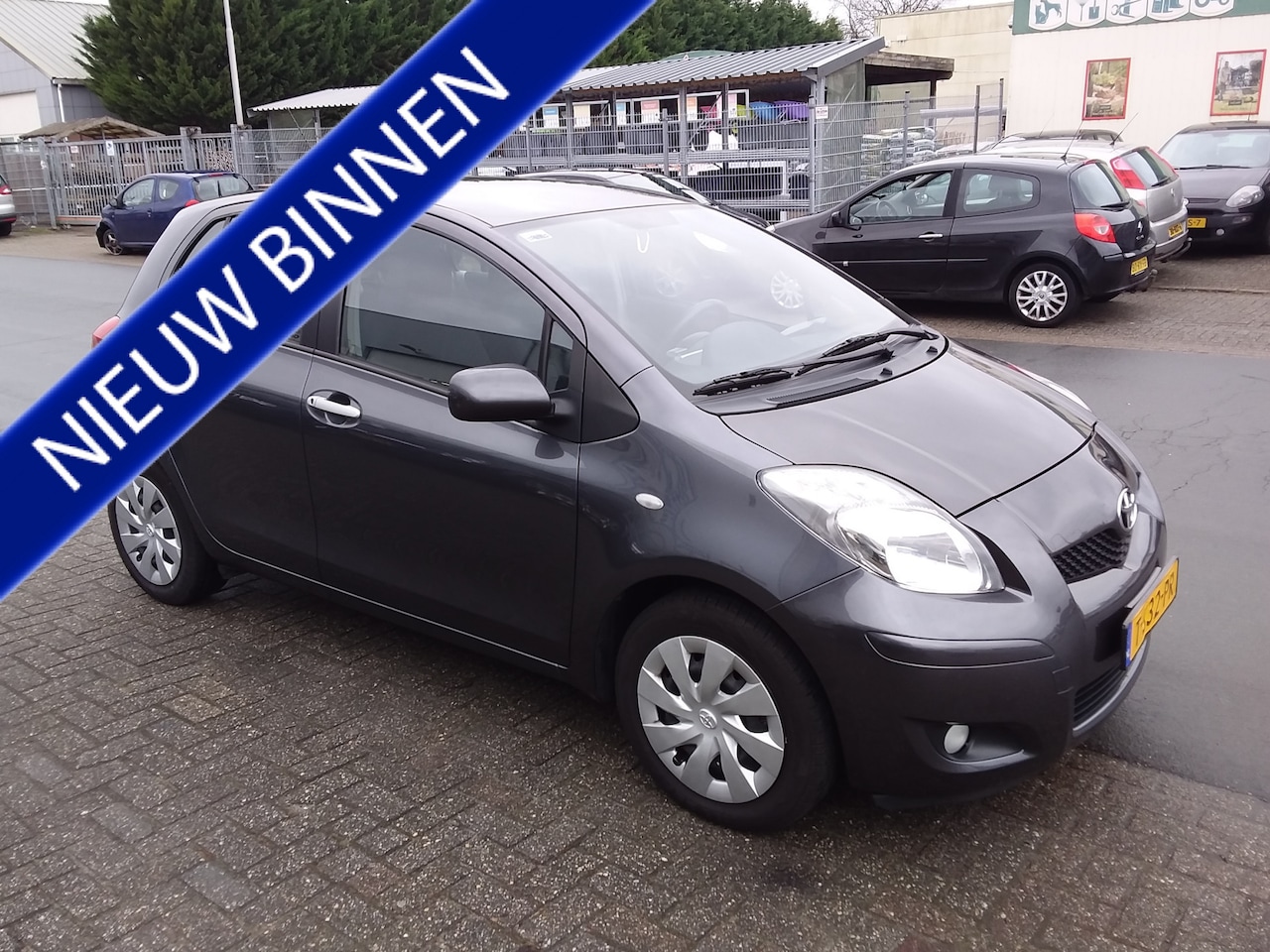 Toyota Yaris - 1.3 VVT-i Comfort 1.3 VVTi Comfort - AutoWereld.nl