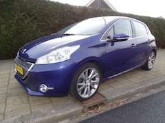 Peugeot 208 - 1.6 VTI ALLURE-Panodak_Leer-Navi-verw stl-Clima-Usb