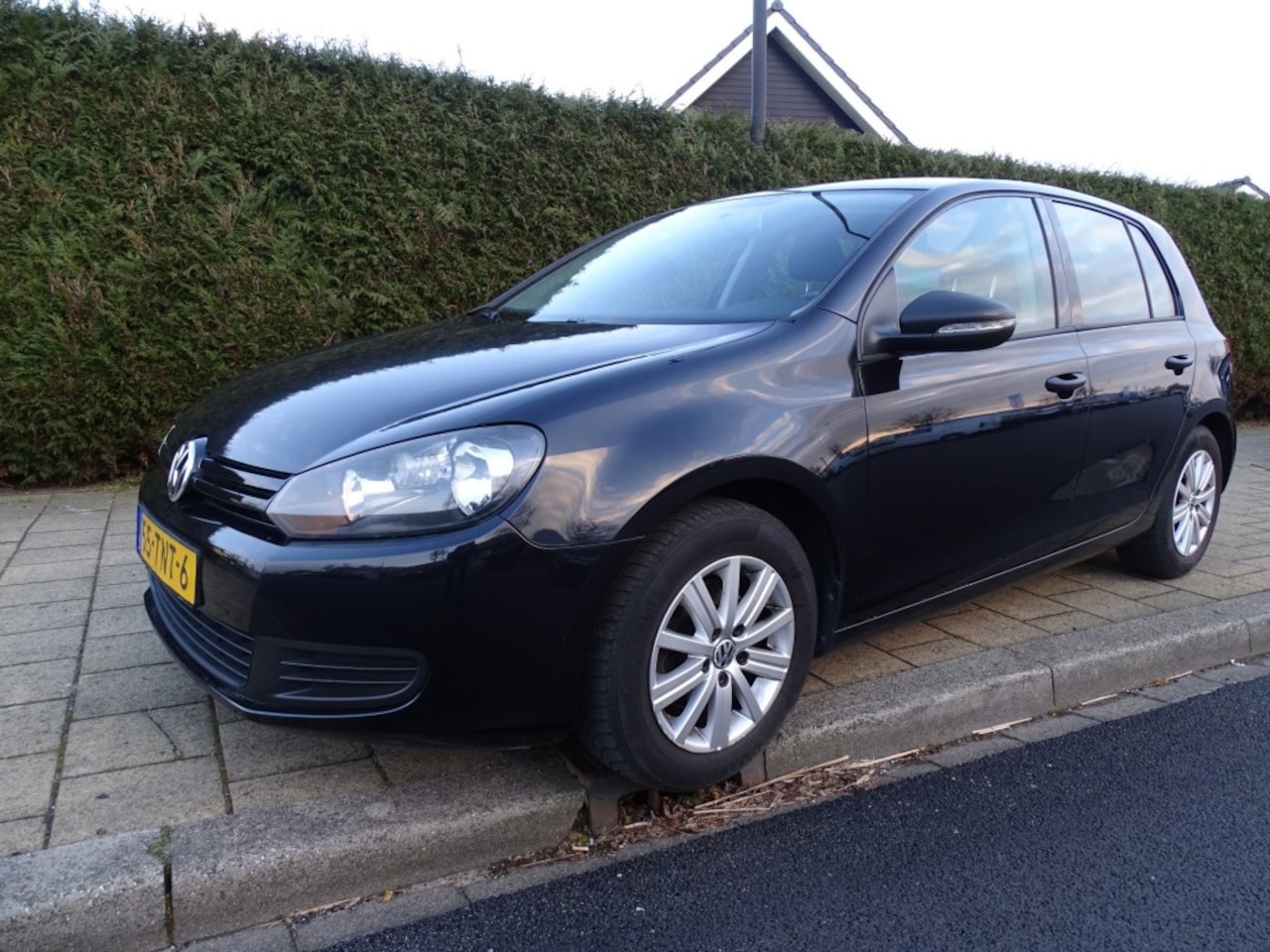 Volkswagen Golf - 1.2 TSI TR. ED.BLUEM-Navi-Cruise-Clima-Pdc - AutoWereld.nl