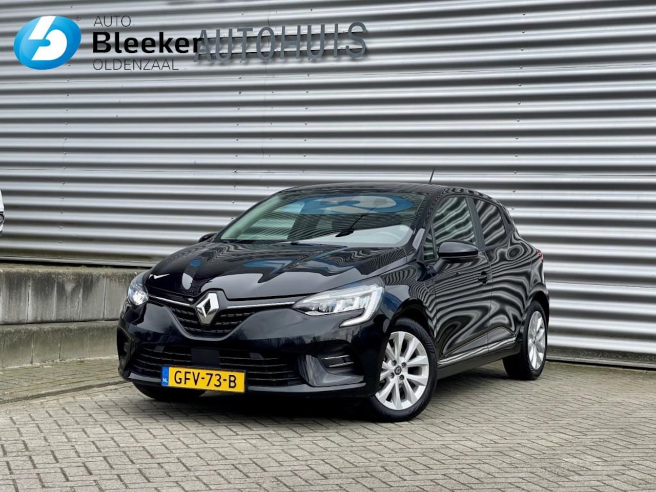 Renault Clio - 1.0 TCE Zen Airco Cruise Apple Navi Lane LED - AutoWereld.nl