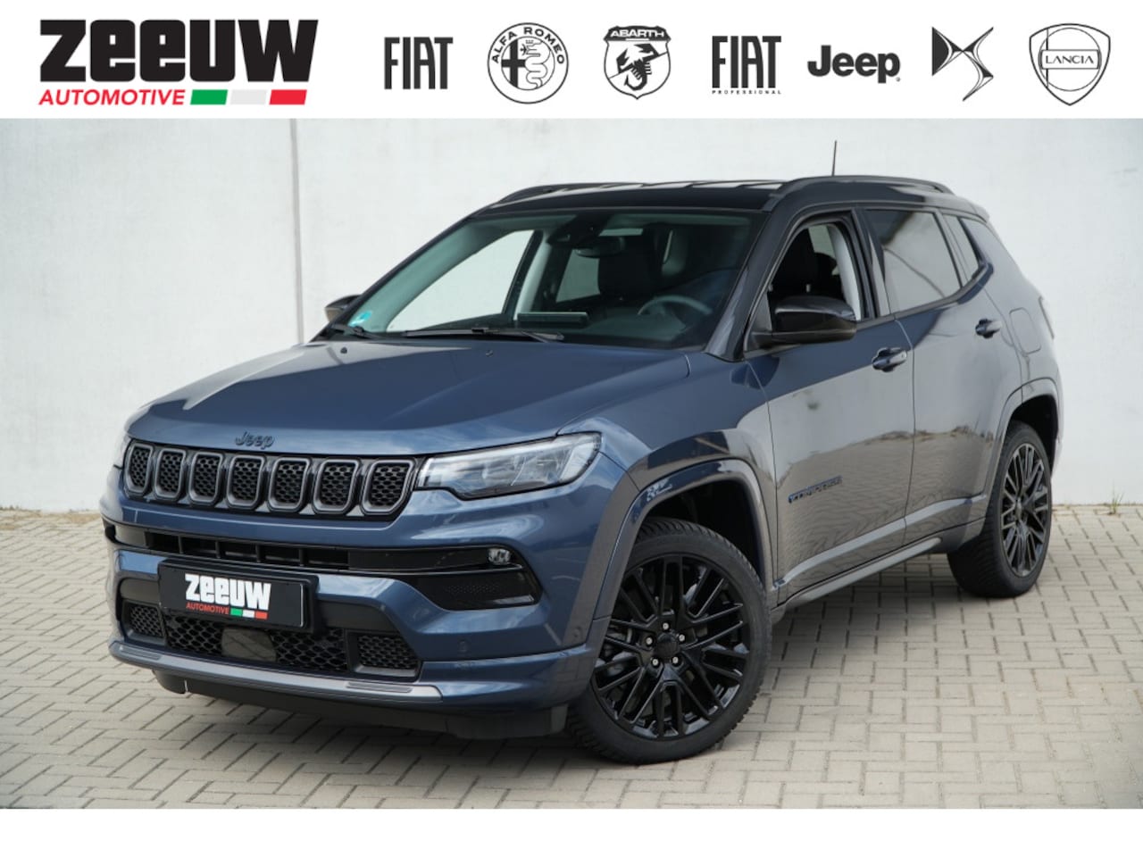 Jeep Compass - 4xe 240 PK Hybrid S | Leder | Navi | Winter | Camera | 19" - AutoWereld.nl