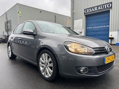 Volkswagen Golf - 1.4 TSI Highline / DEALER ONDERHOUDEN