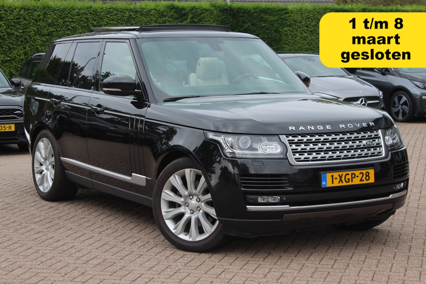 Land Rover Range Rover - 3.0 TDV6 Vogue / Panoramadak / 360Camera / Luchtvering / Meridian / Stuurverwarming / 21'' - AutoWereld.nl