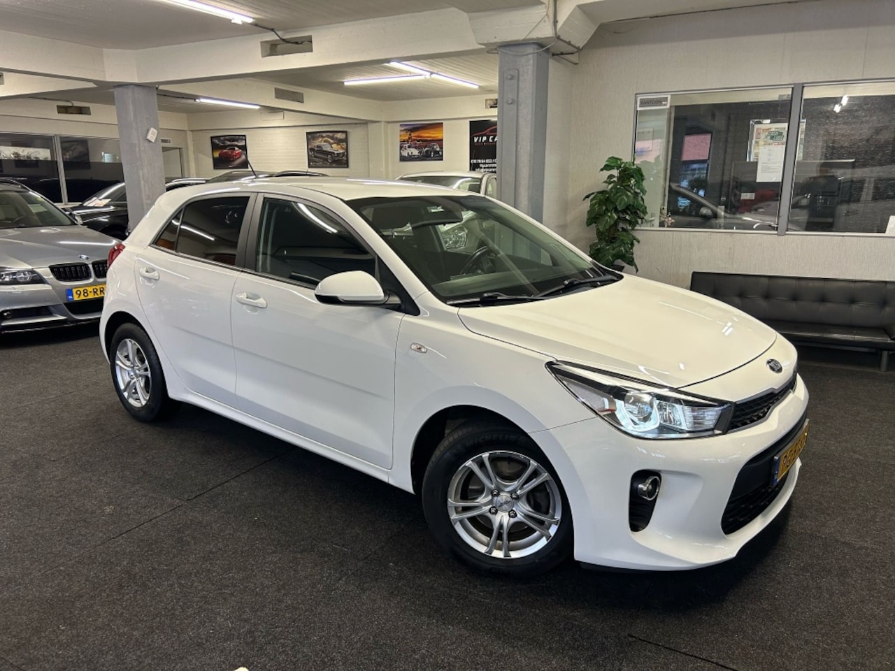 Kia Rio - 1.0 TGDI *NAP*NAVI*2017*5drs*Camera - AutoWereld.nl