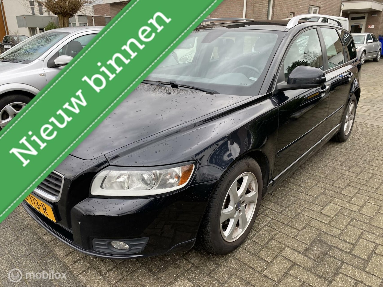 Volvo V50 - 1.6 D2 S/S Business Pro Edition ECC LEDER CRUISE TREKHAAK - AutoWereld.nl