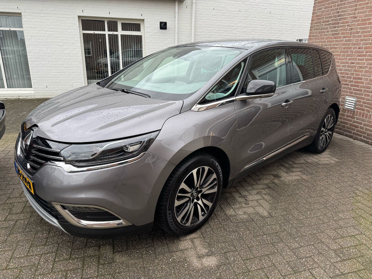 Renault Espace - 1.6 dCi Initiale Paris 7p. Pano Head-up Full Options! - AutoWereld.nl