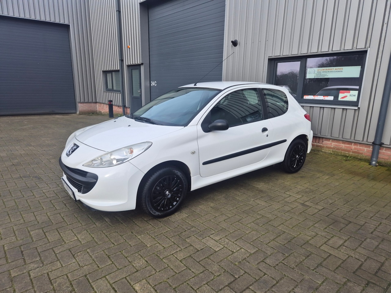 Peugeot 206 - 1.1 XR ACTIE WEEK NETTE AUTO - AutoWereld.nl