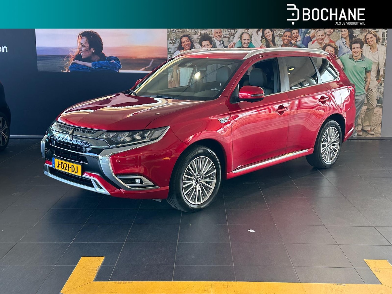 Mitsubishi Outlander - 2.4 PHEV Instyle AUTOMAAT | ELEKTRISCH SCHUIF/KANTELDAK | LEDEREN BEKELDING | COMPLETE AUT - AutoWereld.nl