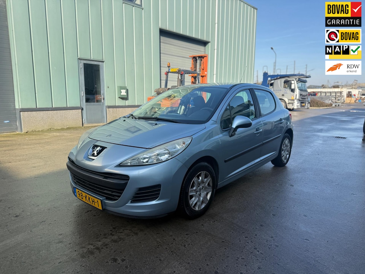 Peugeot 207 - 1.4 VTi X-line facelift model 5deurs lees teks - AutoWereld.nl