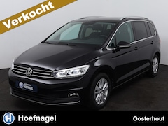 Volkswagen Touran - 1.5 TSI Highline 7p Automaat | Adaptive Cruise Control | Stoelverwarming | Apple CarPlay |