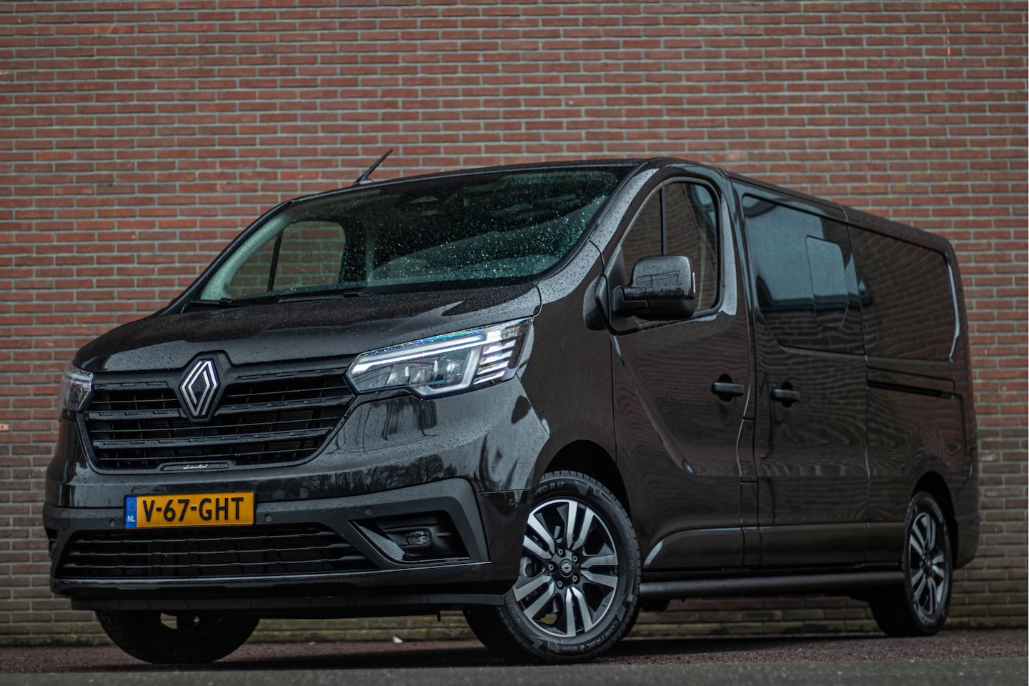 Renault Trafic - Blue dCi 170 EDC L2H1 DC Limited, 4.400km NAP, Stoelverwarming, Carplay, Full LED, Camera, - AutoWereld.nl