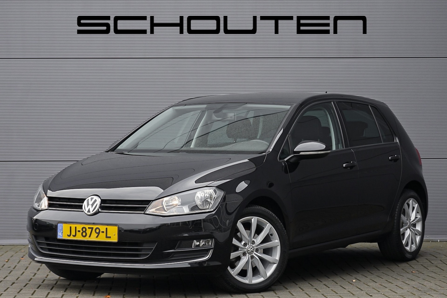 Volkswagen Golf - 1.2 TSI Highline Navi CarPlay Camera PDC - AutoWereld.nl