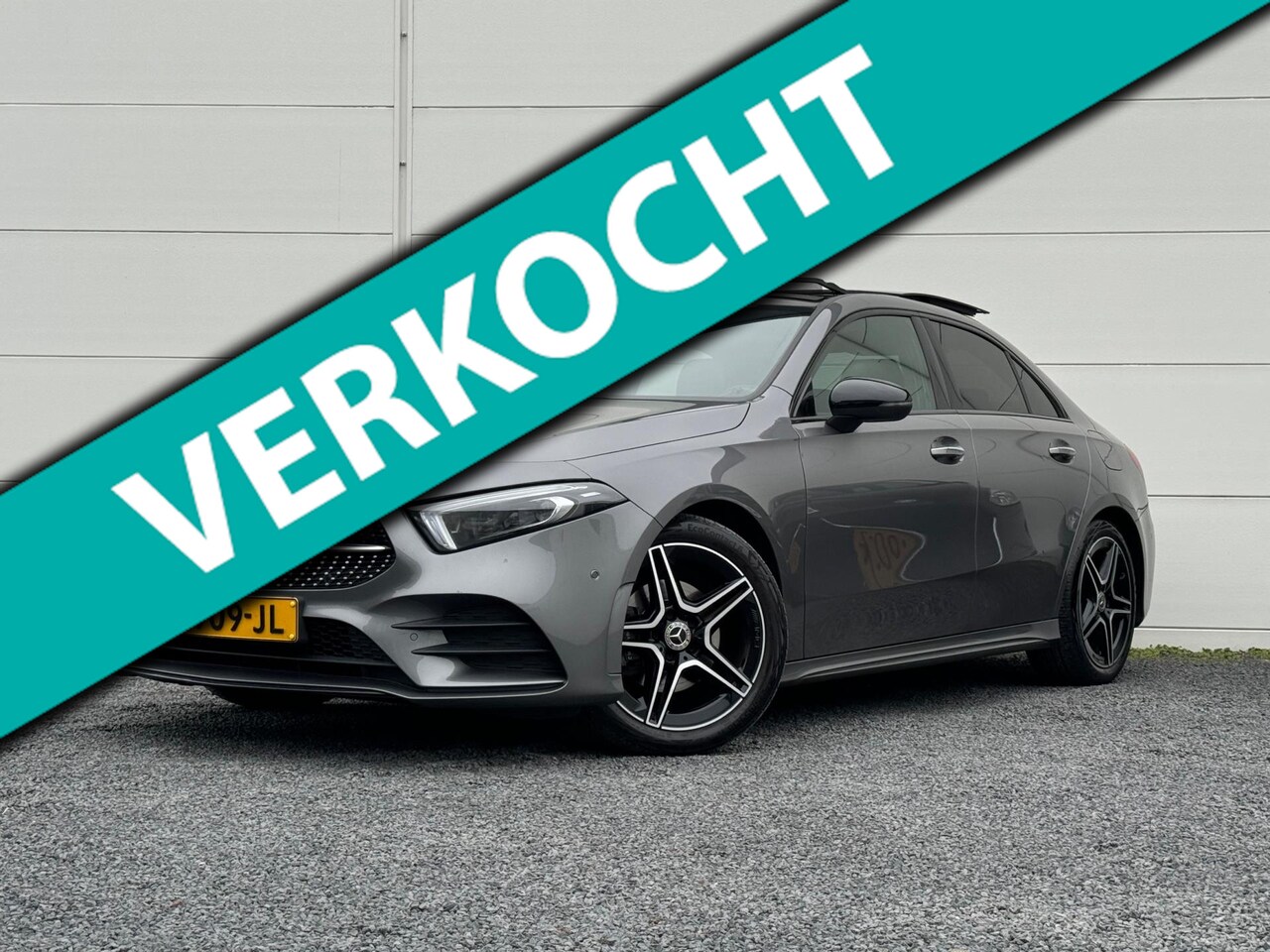 Mercedes-Benz A-klasse - 200 AMG Org NL Pano Sfeer Keyless Memory seats Dodehoekdetectie Camera Night pakket - AutoWereld.nl