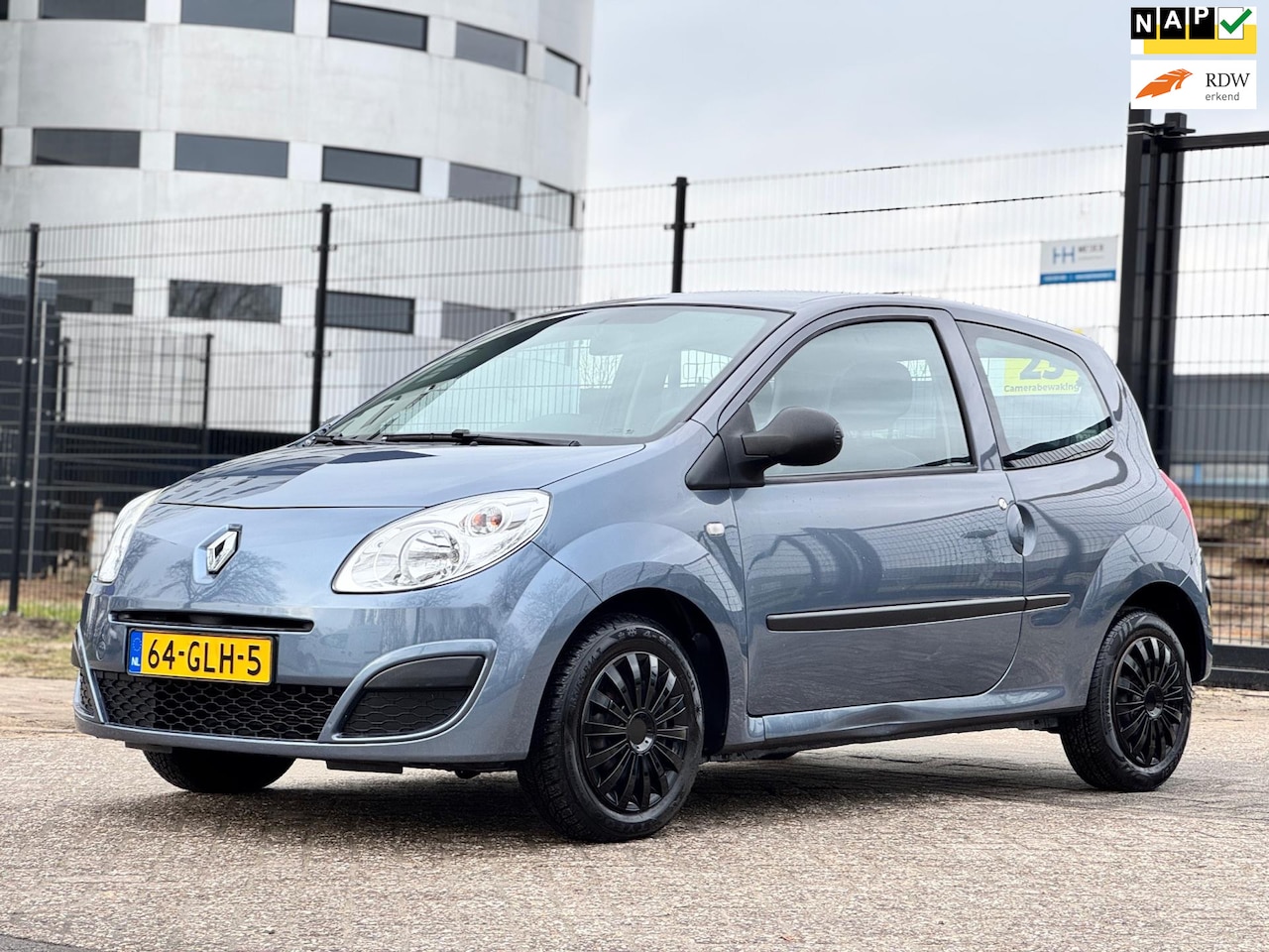 Renault Twingo - 1.2 Authentique/UNIEK LAGE KM MET NAP - AutoWereld.nl