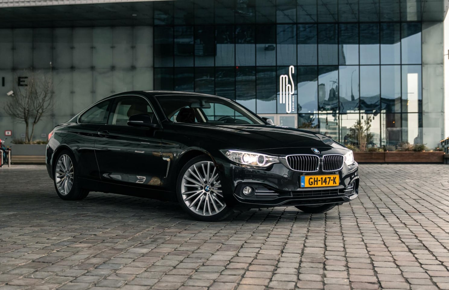 BMW 4-serie Coupé - 420i High Executive 420i High Executive - AutoWereld.nl