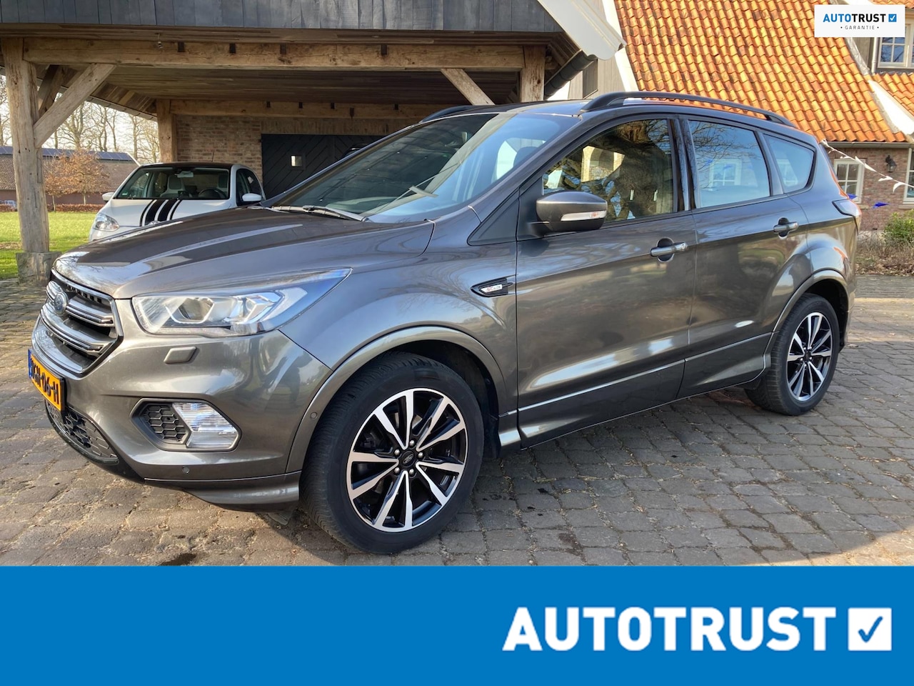 Ford Kuga - 1.5 EcoBoost ST-Line 1.5 EcoBoost ST Line - AutoWereld.nl