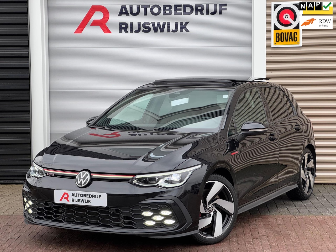 Volkswagen Golf - 2.0 TSI GTI Memory/Pano/Camera - AutoWereld.nl