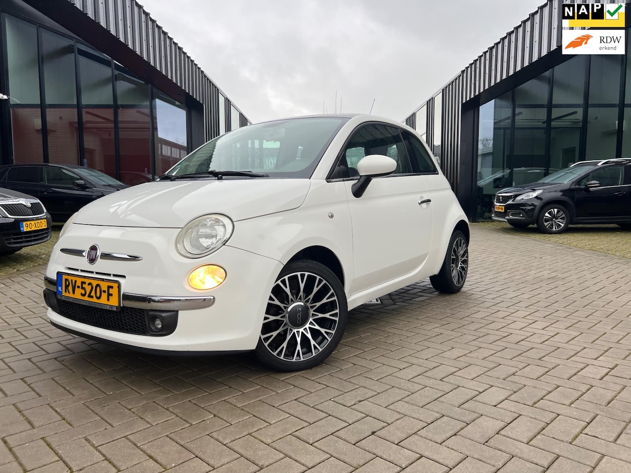 Fiat 500 - 1.2 Naked Clima Pano Elek pakket Weinig Kms - AutoWereld.nl