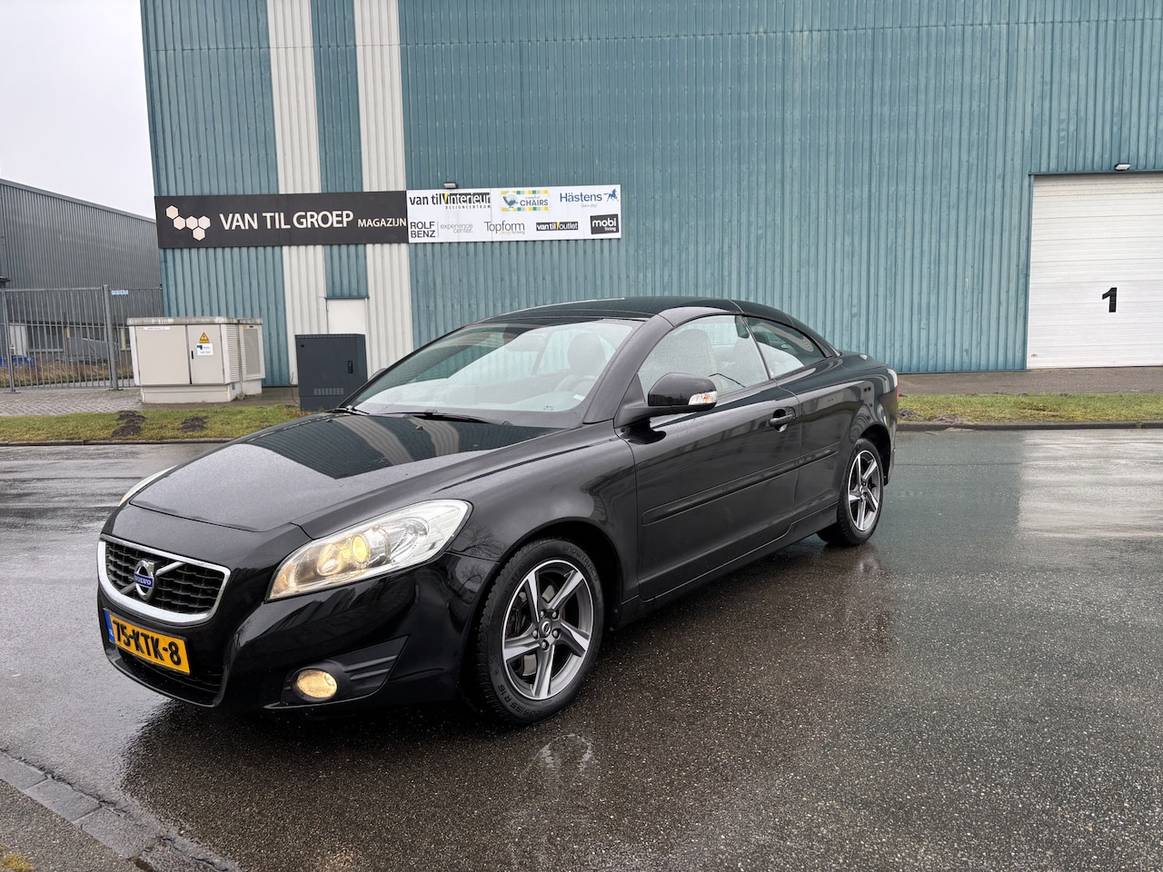 Volvo C70 Convertible - 2.0D Momentum Automaat 136 PK. Unieke auto !!! Nieuwstaat !! Distributieriem vervangen bij - AutoWereld.nl